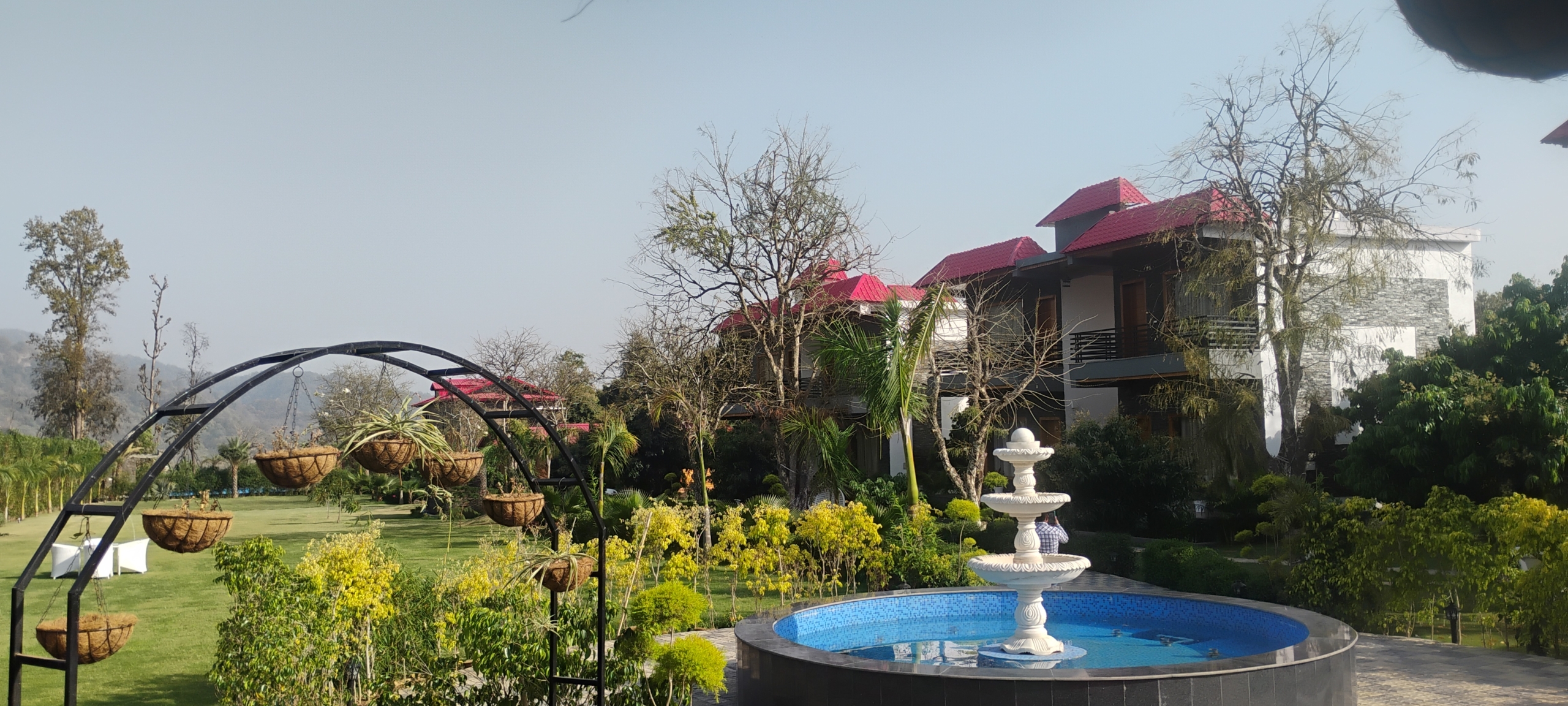 luxurious resort in jim corbett