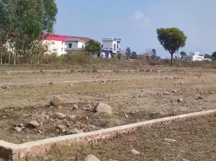30 x 40 plot available in haldwani